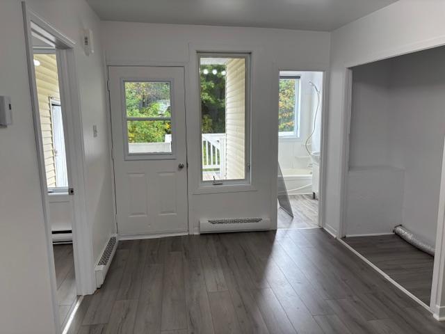 Occasion 41/2 rénové à neuf, 3e étage $700 | 3155150