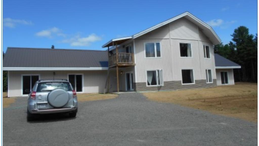 Appartement / condominium de 1 chambre, 1 salle de bain.. 3 1/2 tout inclus | 3155157