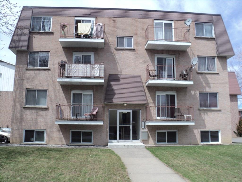 LONGUEUIL , 4 1/2 SECTEUR COLLECTIVITE NOUVELLE TOUT RENOVÉ | 3157278