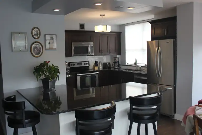 Fabulous view in Adults Only Riverside Towers II | #1702 - 80 Point McKay Crescent NW, Calgary | 3155467