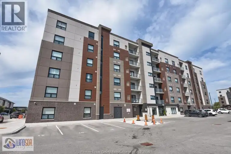 728 BROWNSTONE DRIVE Unit# 305 | 728 BROWNSTONE DRIVE Unit# 305, Lakeshore | 3169022