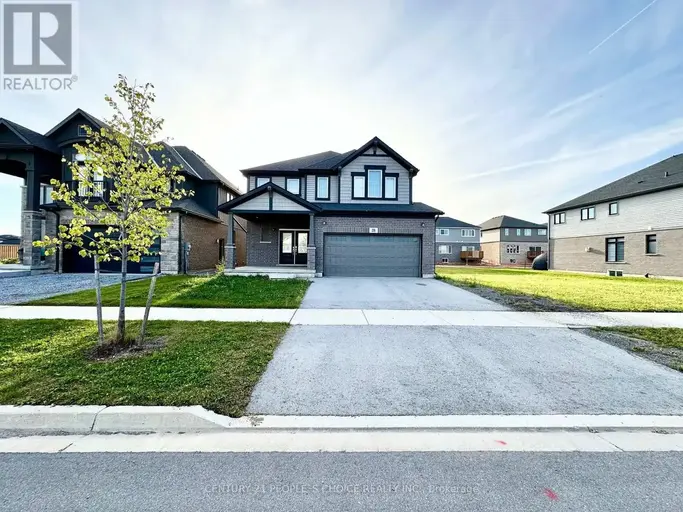 MAIN & UPPER - 28 SWAN AVENUE | MAIN & UPPER - 28 SWAN AVENUE, Pelham | 3157012