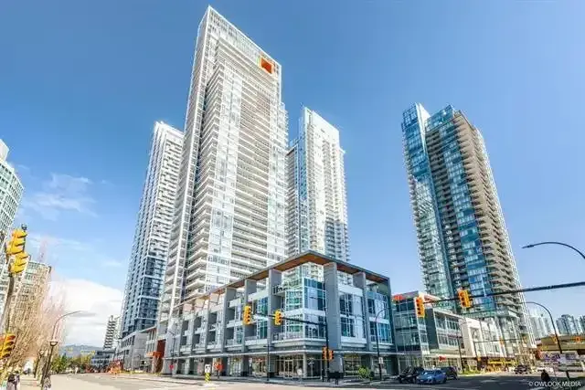 Station Square Tower 4 | 6080 McKay Avenue, Burnaby | 3157559
