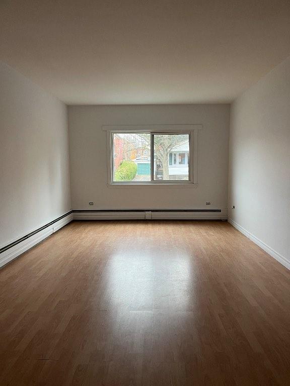 Grand 5 1/2 à louer - Chauffage et eau chaude inclus | 3157709