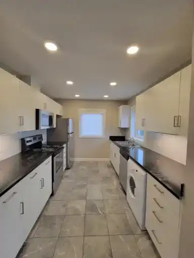 BEAUTIFUL 2 Bedroom Suite Available! Call Today! | 16315 96A Avenue Northwest, Edmonton | 3157945