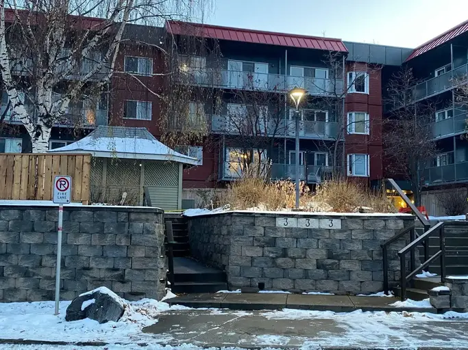 221 - 333 Garry Crescent NE | 333 Garry Crescent NE, Calgary | 3157954