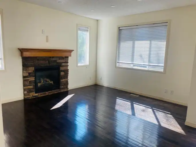 Modern Home (3 bedroom, 2.5 bath) in Evergreen - Perfect for Families | 45 Everglen Crescent Southwest, Calgary | 3157965