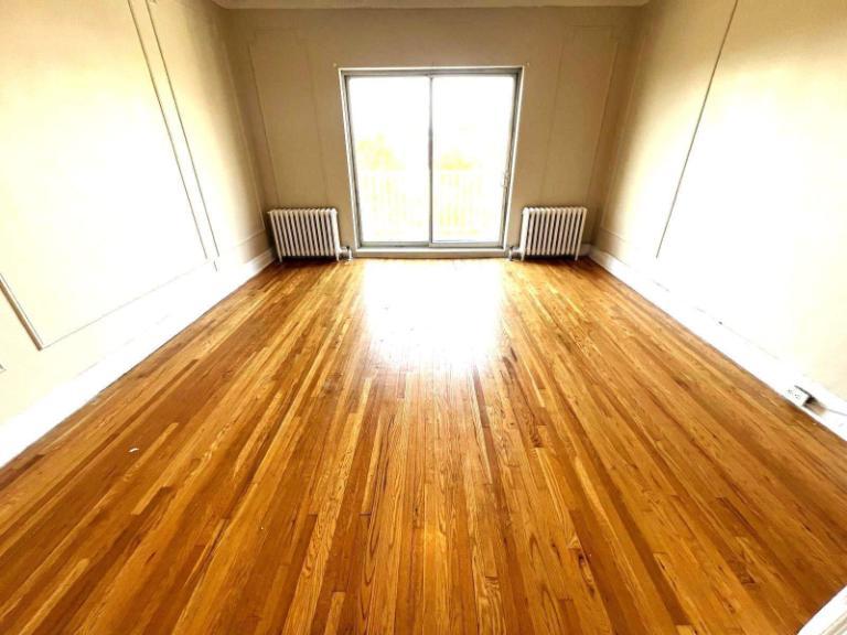 5½ ENTIEREMENT REFAIT-5 MNTS MT ROYAL ET UNIVERSITÉS- 3 CAC | 3158015