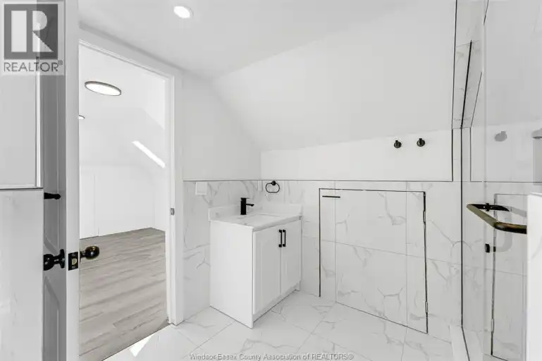 409 HALL Unit# B | 409 HALL Unit# B, Windsor | 3158326