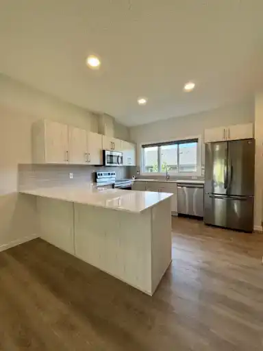 Spacious 3 Bedroom PLUS Bonus Room | 8320 Chappelle Way Southwest, Edmonton | 3158445