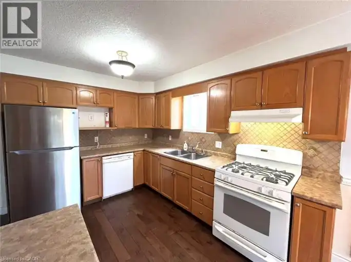 106 MOUNTAIN MINT Crescent | 106 MOUNTAIN MINT Crescent, Kitchener | 3158939