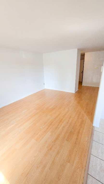 Grand logement rénové, 5 1/2 à Candiac. ch Haendel, devant école | 3160171