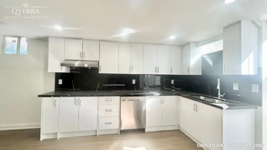 6664 Mockingbird Ln, Mississauga, Ontario L5N 5K2 | 6664 Mockingbird Lane, Mississauga | 3160228