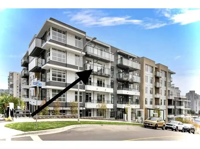 Modern 1 Bed + Den Condo | Capitol Building, New Westminster | 1012 Auckland Street, New Westminster | 3160415