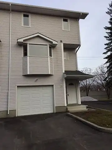 3 bedroom 4 level townhouse | 24 Glenbrook Villas SW, Calgary | 3160497