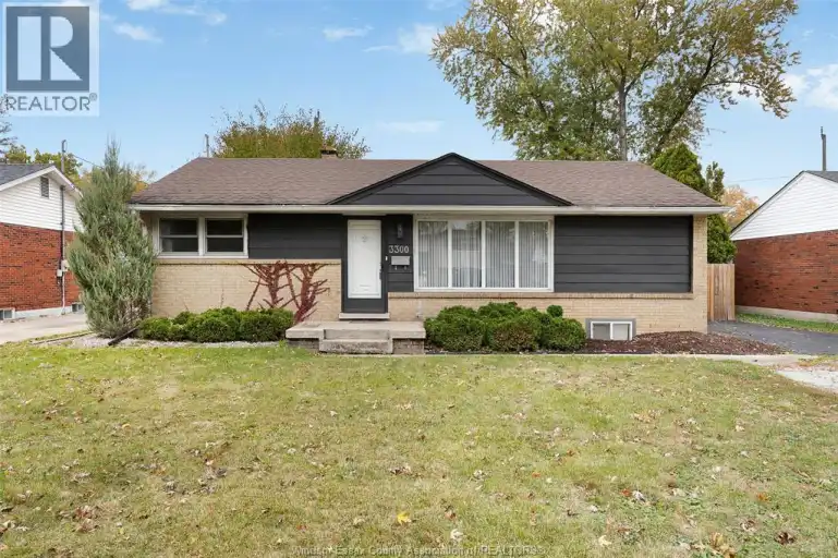 3300 MARK | 3300 MARK, Windsor | 3161628