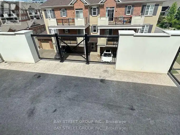 305 - 2333 SAWGRASS DRIVE | 305 - 2333 SAWGRASS DRIVE, Oakville | 3161914