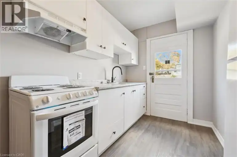 906 KING Street E Unit# 1A | 906 KING Street E Unit# 1A, Cambridge | 3161950