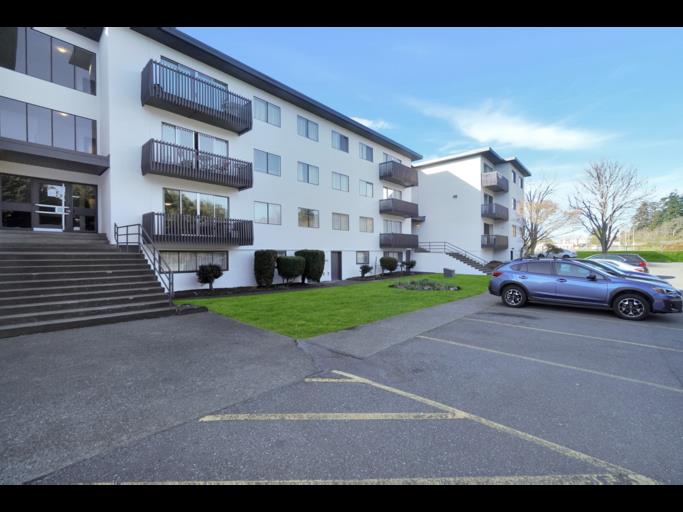 Gorge Vale Apartments | 1180 Colville Road, Esquimalt | 3162501