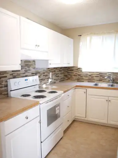 3 Bedroom/1.5 Bath Main Floor- Kitchen Renovated/Windows- Pets ok | 322 Falwood Way NE, Calgary | 3162657