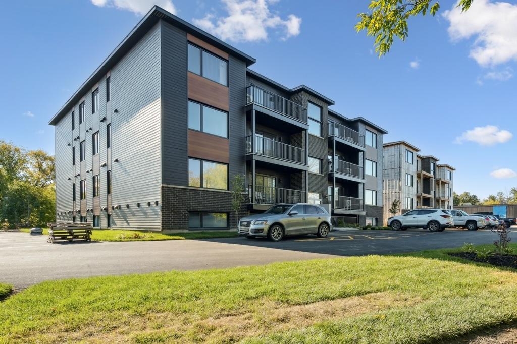 PROMO 1 mois gratuit! Beau 5 1/2 neuf ! Dispo maintenant; Huntingdon | 3163425