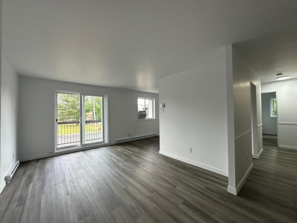 Granby 4 1/2 à louer libre | 3164204