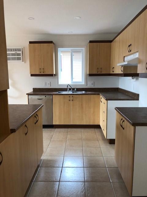 Beau et grand 4.5 de 1 200 p.c. pour 55 ans et plus | 3164205