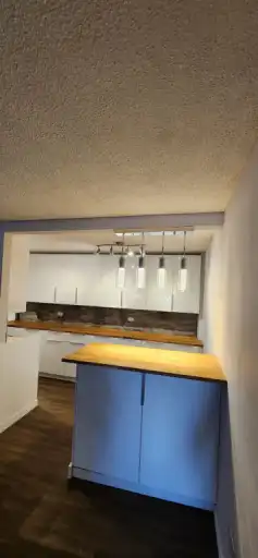 Spacious, newly renovated, condo with amazing amenities | 273 - 1620 8 Avenue Northwest, Calgary | 3164529