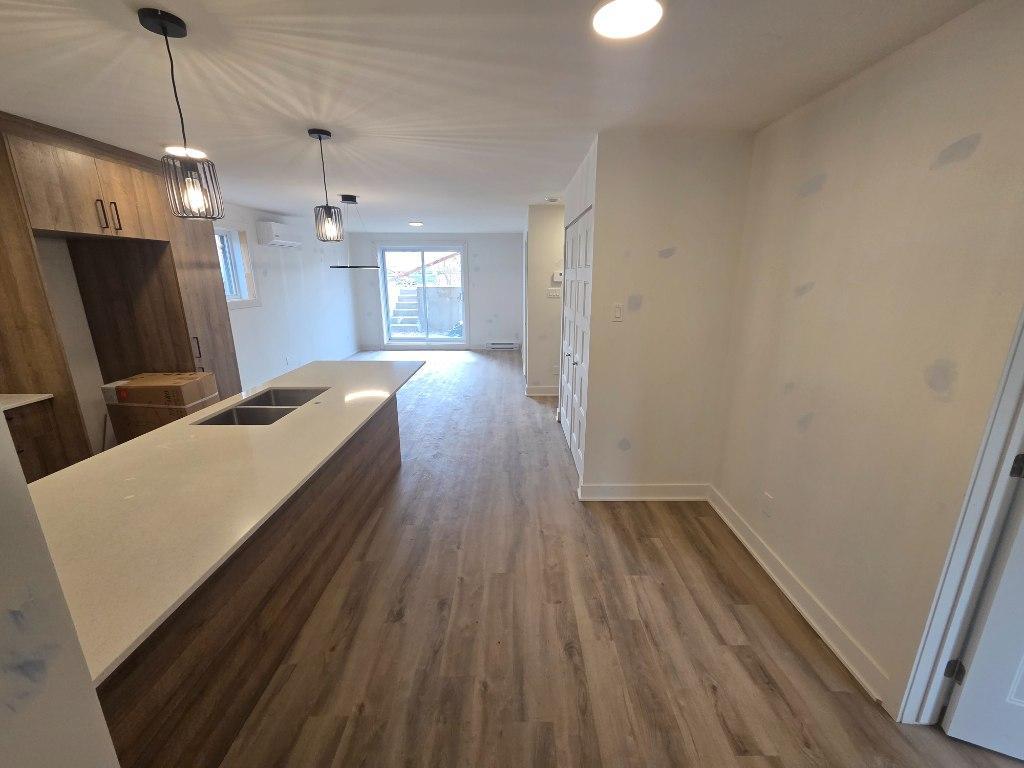 Logement 5 1/2 Neuf Haut de Gamme secteur La Prairie/Candiac | 3164865