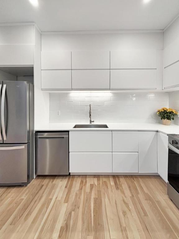 4 1/2 - Montréal (Centre-Sud) - 2 350 $/mois | 3164876