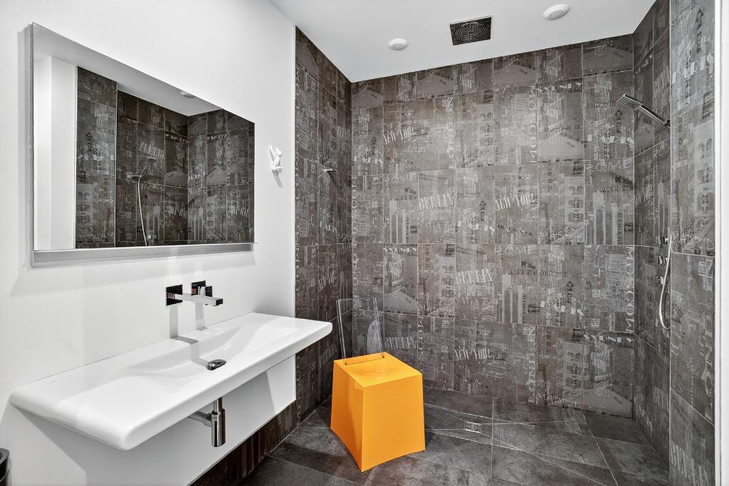 Superbe rez-de-chaussée entièrement meublé au cœur du Mile-End ! | 3164878