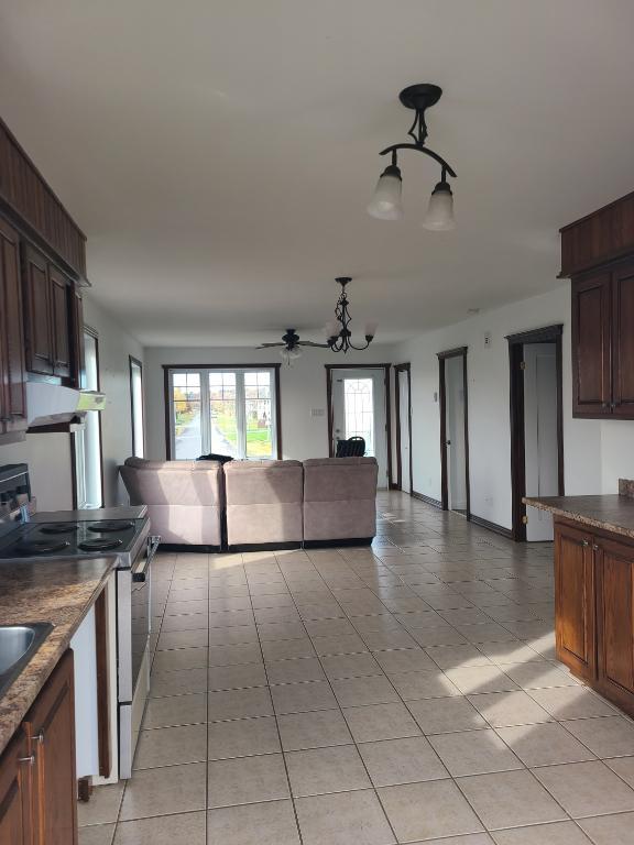 4 1/2 Notre-Dame-de-Lourdes | 3165092