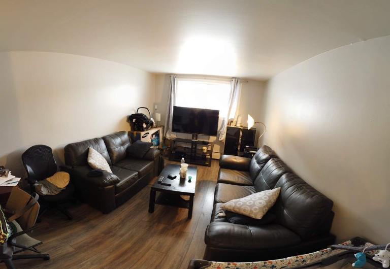 1 CH - 1 SDB - Québec - $955 /mo | 3180001