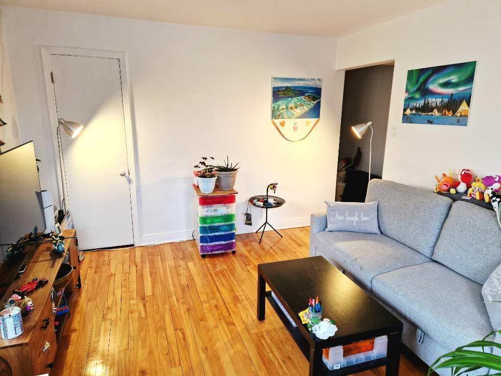 Condo 3 1/2 semi meublé à louer | 3165830