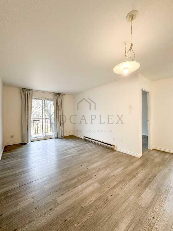 3½ à louer à Rosemère – Piscine, balcon, secteur paisible et recherché – Dès maintenant! | 3165839