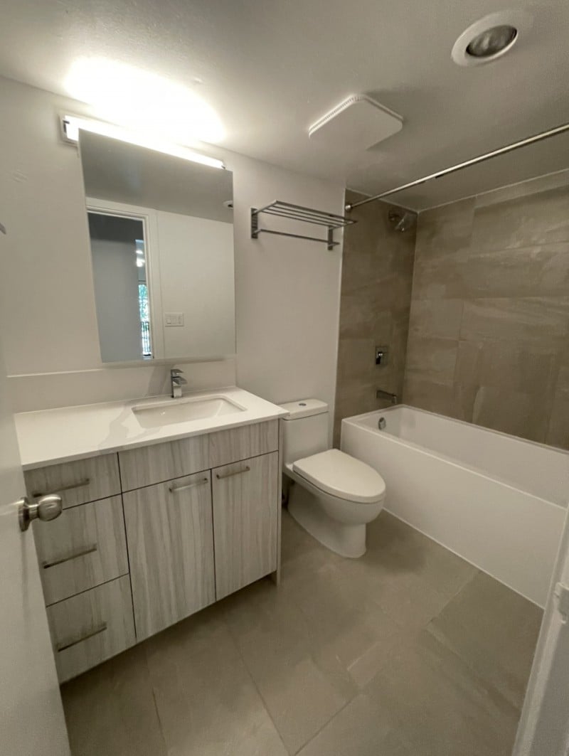 Blueridge Apartments | 3165956