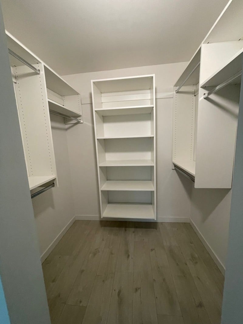 Blueridge Apartments | 3165956