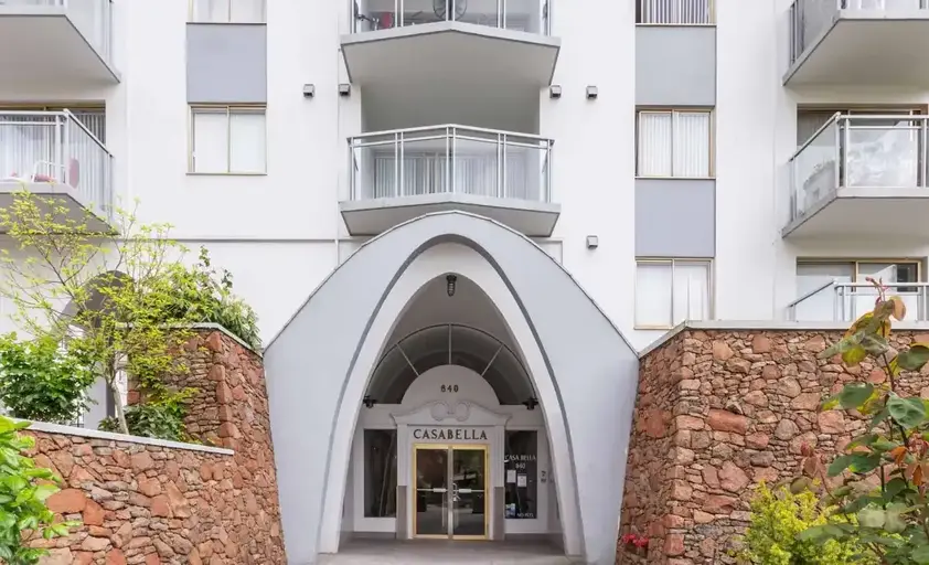 Casa Bella | 840 Broughton Street, Vancouver | 3166049