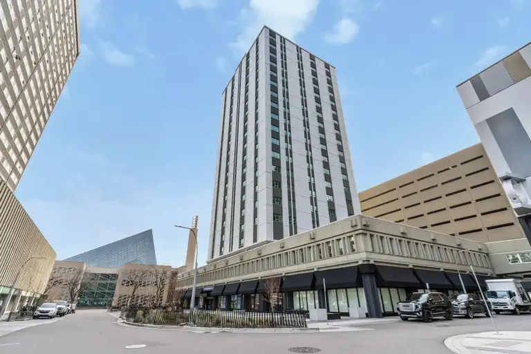 The Churchill Apartments | 10015 103 Avenue NW, Edmonton | 3166073