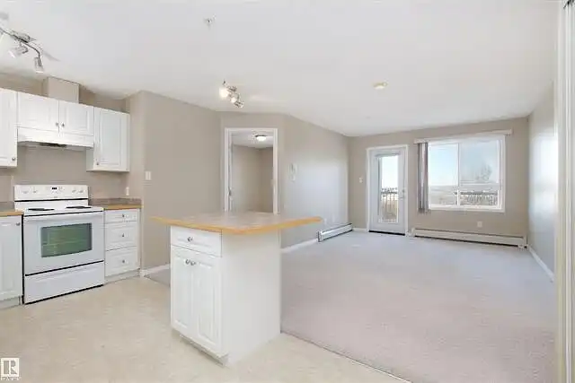 West Edmonton Hamptons 2 bedroom 2 bathroom | 309 - 5340 199 street NW, Edmonton | 3166144