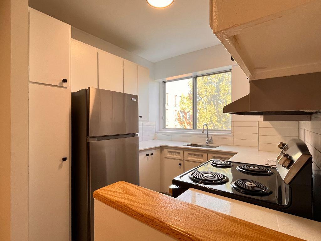 3.5 chauffé à St-Lambert avec piscine sur le toit | 3166208