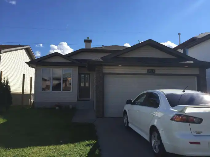 6419 164 Avenue Northwest, Edmonton, Alberta, Canada, T5Y 3J2 | 6419 164 Avenue Northwest, Edmonton | 3166380