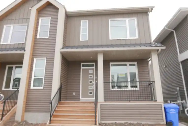 BRAND NEW NEVER BEEN LIVED IN SPACIOUS 3 BED/2.5 BATH DBL GARAGE | 19842 45 Street Southeast, Calgary | 3166398