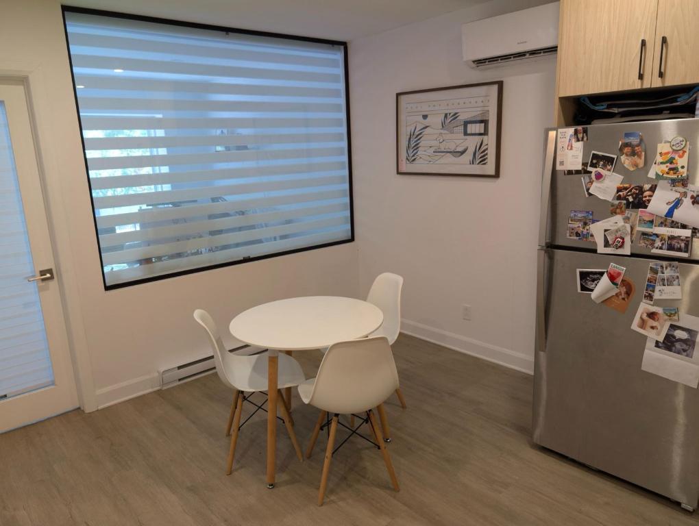 4 1/2 – CESSION DE BAIL PLATEAU MONT-ROYAL – DISPO LE 11/12/2025 | 3166407