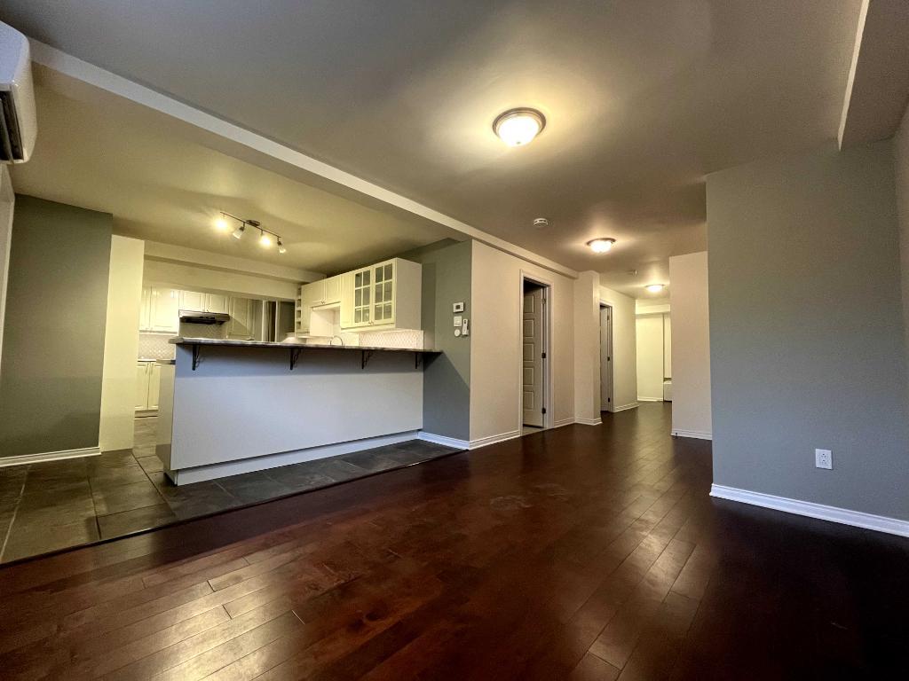 Grand 4 1/2 lumineux à louer | 3166413