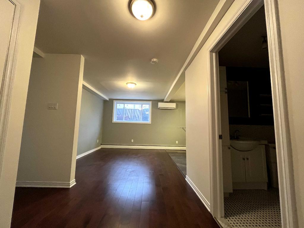 Grand 4 1/2 lumineux à louer | 3166413