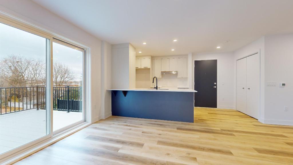 5½ à louer à Laval | 2 SDB | GARAGE | INTERNET | ASCENSEUR | RANGEMENT | 1er décembre 2025 | 3166562