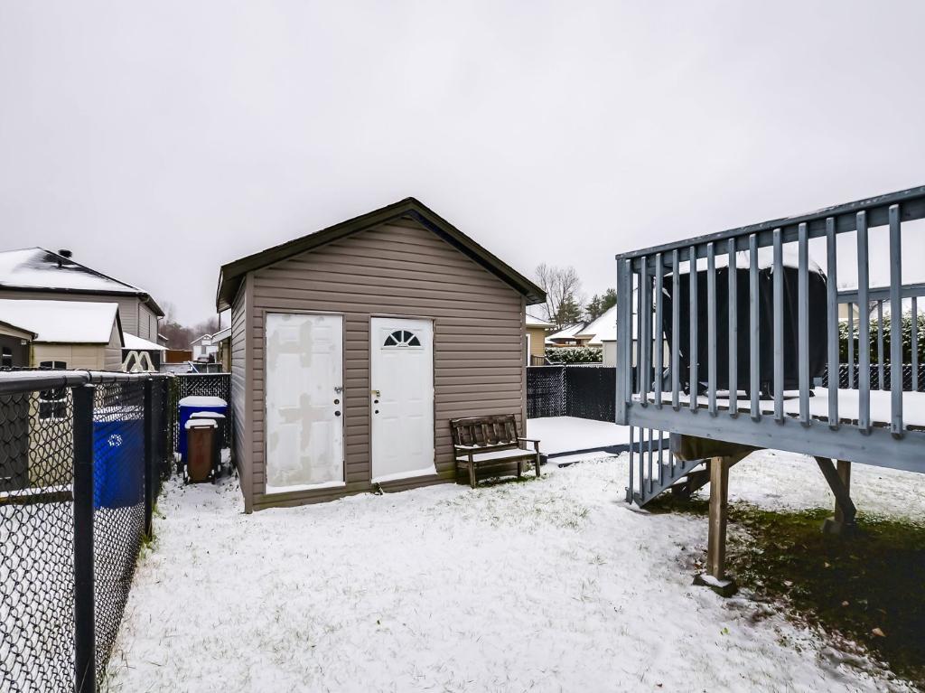 Logement maison 5 et demi : 2 550$ / mois Libre maintenant | 3166584