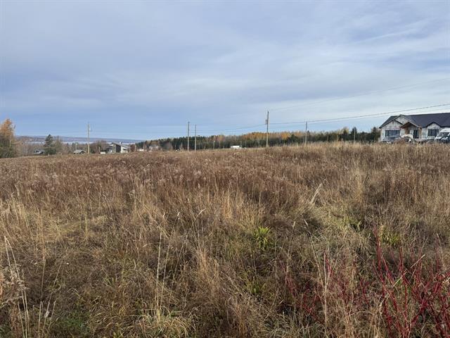 Grand Lac St-François, Lambton, Estrie. Beau grand terrain prêt à bâtir de 35 521pi.ca. Vue sur le lac, droit de plage et ACCÈS notarié au lac. | 3166593
