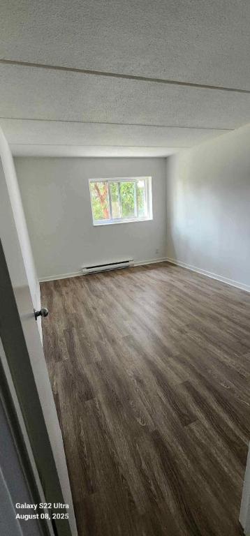 2 CH - 1 SDB - Gatineau - $1,695 /mo | 3166915